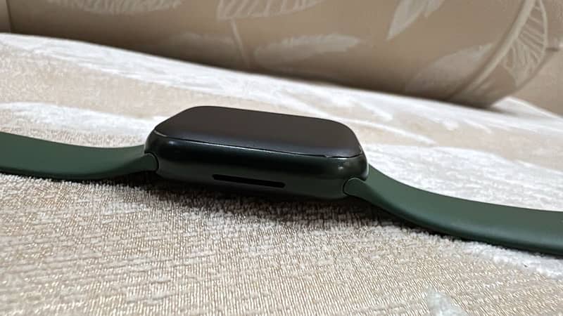 Apple watch series 7 42mm 1