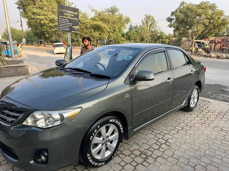 Toyota Corolla Altis 2010 3