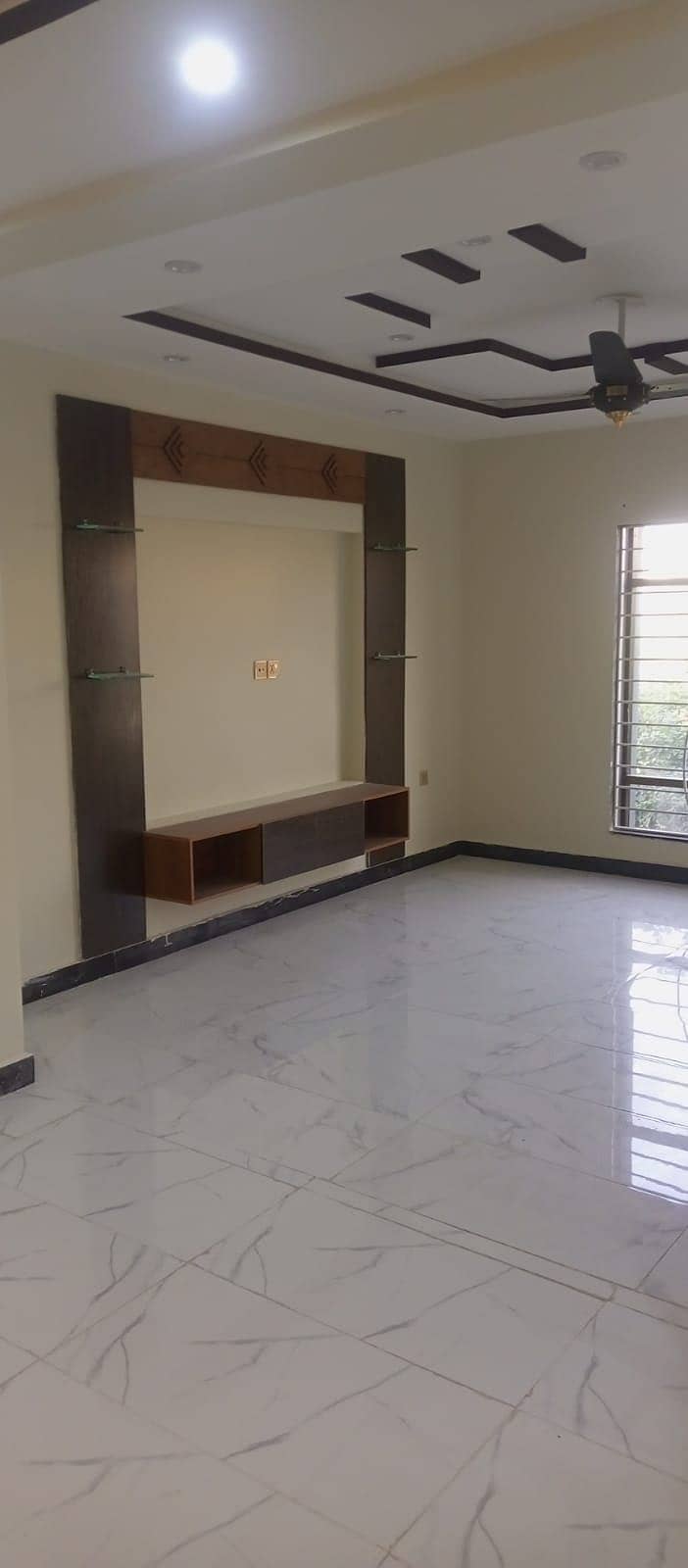 Brand New! Stunning 7 Marla Villa for Rent in Gulberg Residencia, Islamabad! 1