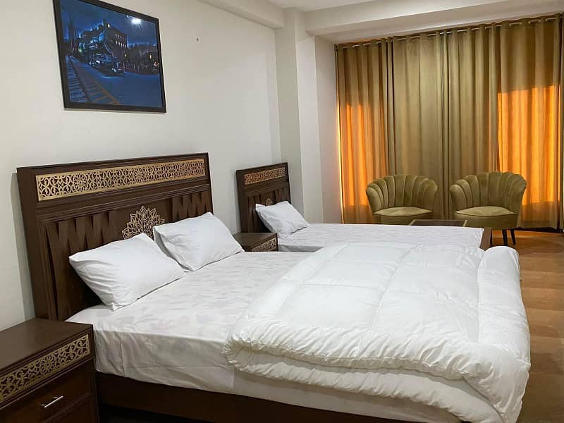 Beautifull Rooms Available For Rent In ParDay 2