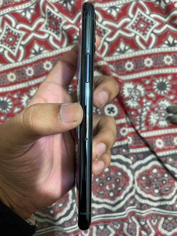 Iphone 11 pro 64 GB PTA approved 9