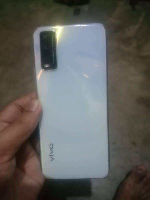 Vivo Y20 4