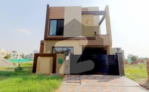 5 MARLA BRAND NEW HOUSE FOR SALE @ GOOD LOCATION OF OLC BLOCK A BAHRIA ORCHARD PHASE 1