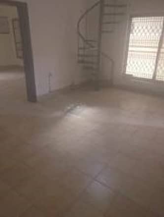 5 MARLA USED HOUSE FOR SALE IN WAPDA TOWN WITH SOLID CONSTRUCTION 2