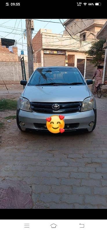 Toyota IST 2003 6