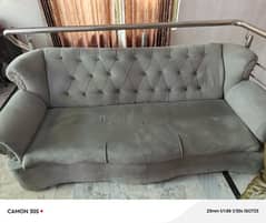 5 seat of sofa