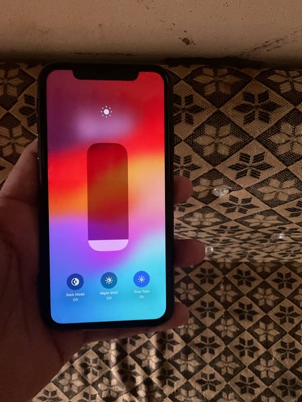 iPhone XR 64Gb 0