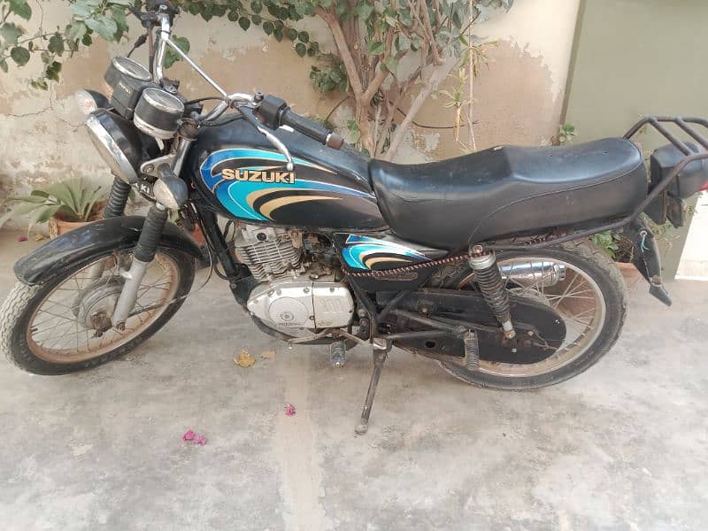 Suzuki gs150 0