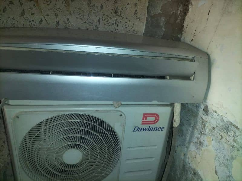 AC Saleing 03218498371 0