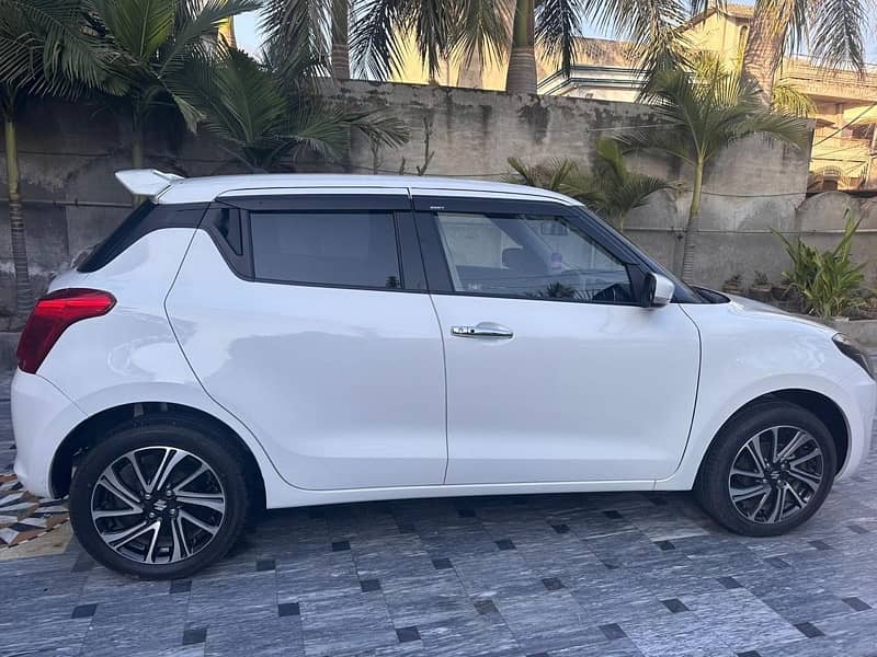 Suzuki Swift 2022 2