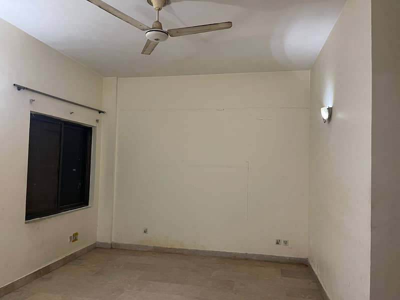 4 Bedroom Apartment For Rent In G-15 Islamabad 5