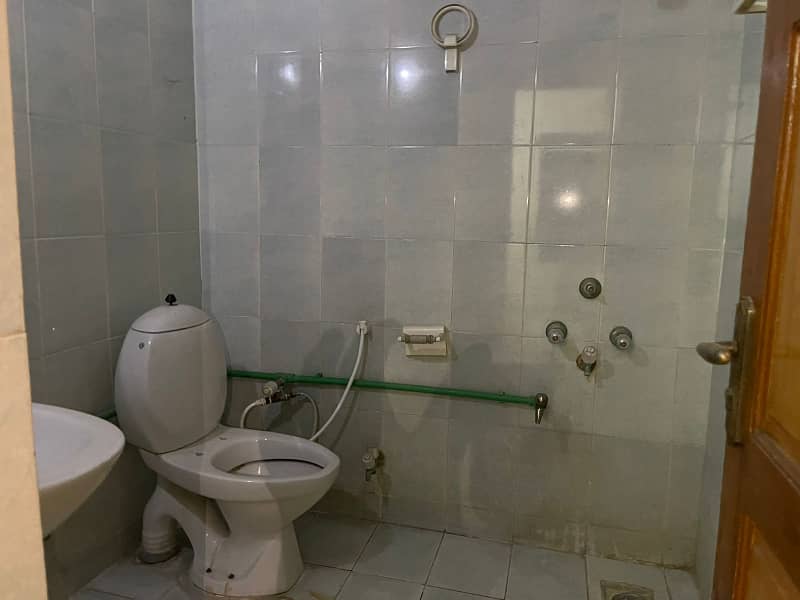 4 Bedroom Apartment For Rent In G-15 Islamabad 14