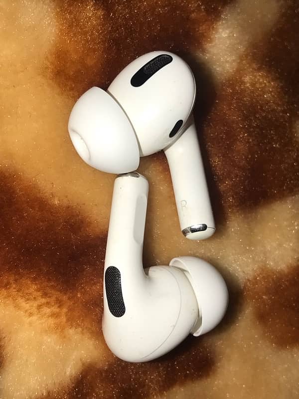 Apple’s original Airpods pro 3