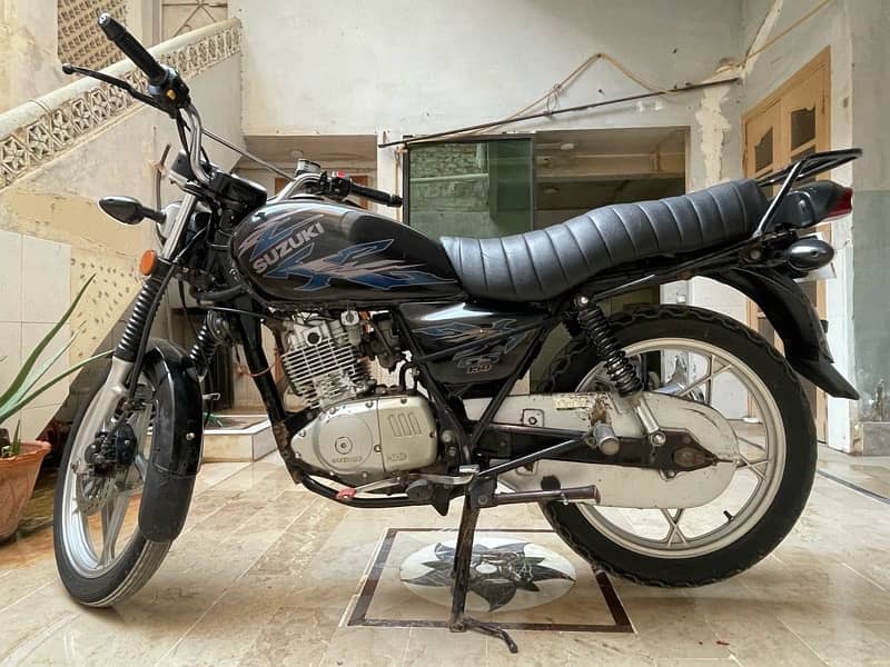 Suzuki GS 150 SE ( 100% genuine ) 4