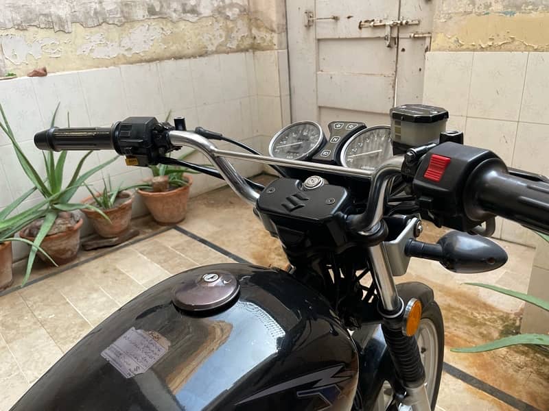 Suzuki GS 150 SE ( 100% genuine ) 8