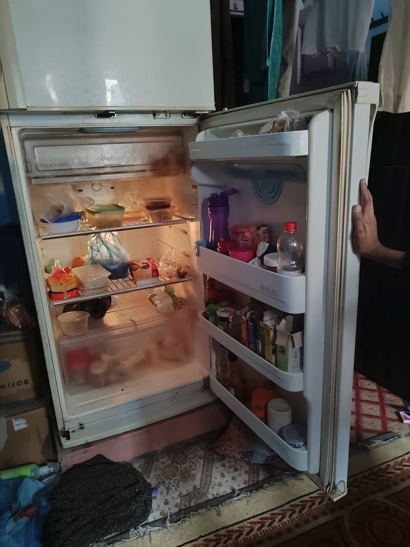 Urgent Sale Fridge LG Korea 1