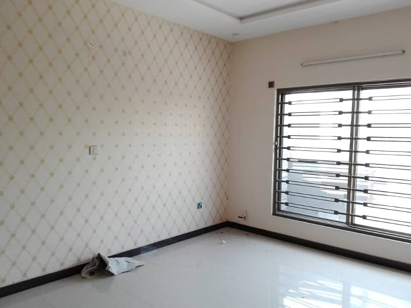 Upper Portion In D-12 Sized 3200 Square Feet Is Available 0