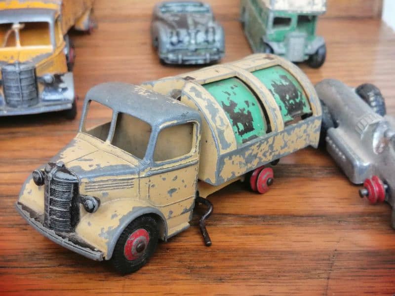 Dinky cars Rare vintage for restoration 12