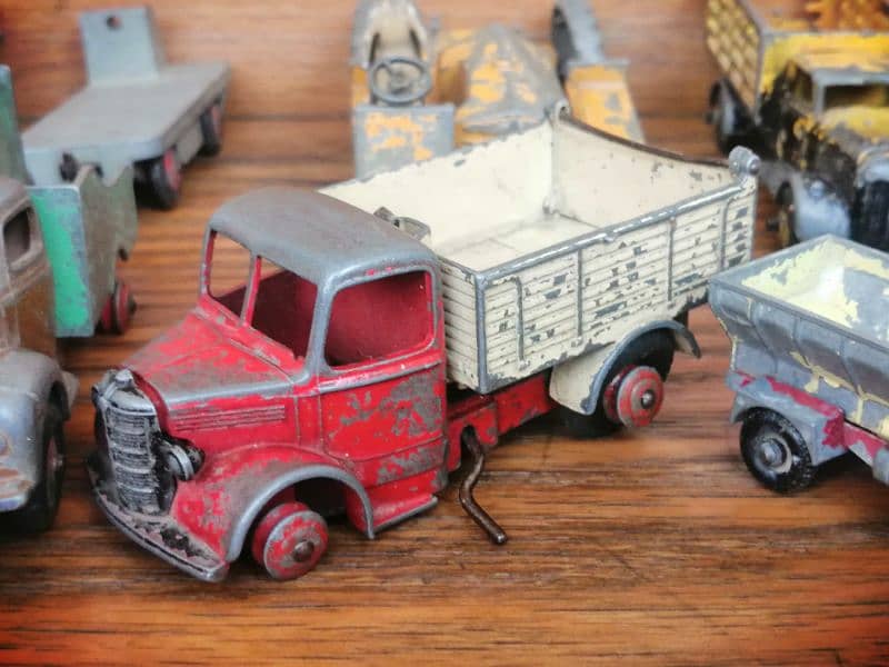 Dinky cars Rare vintage for restoration 16