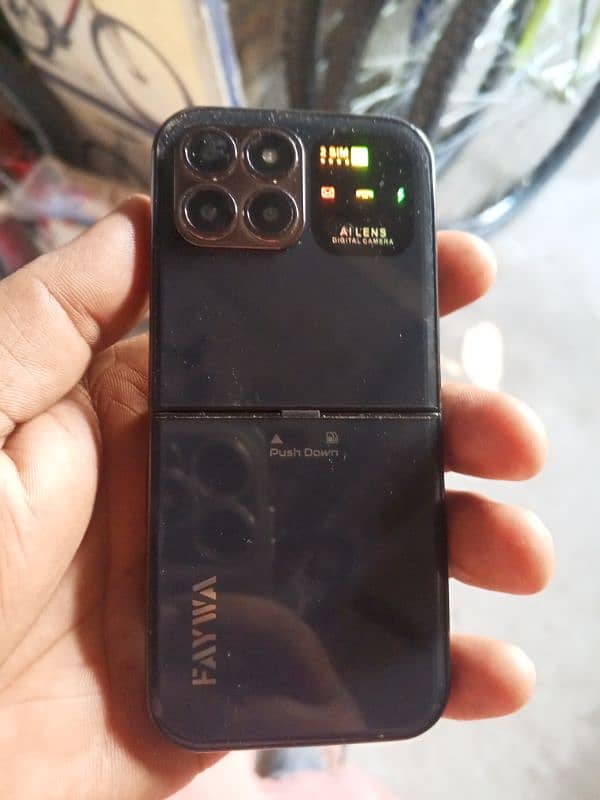 Faywa folding phone 1