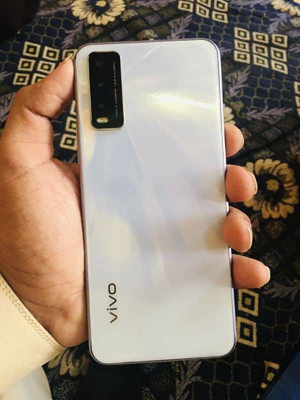 vivo y20 4/64 0