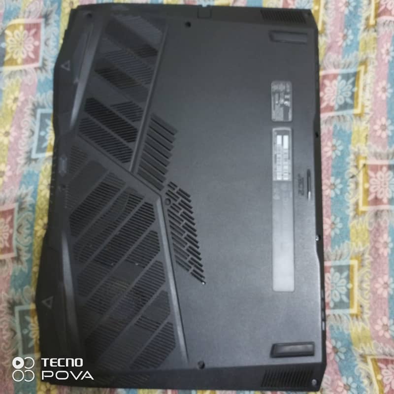 GAMING LAPTOP, ACER PREDATOR HELIOS 300, i7 9750H, RTX 2060 5