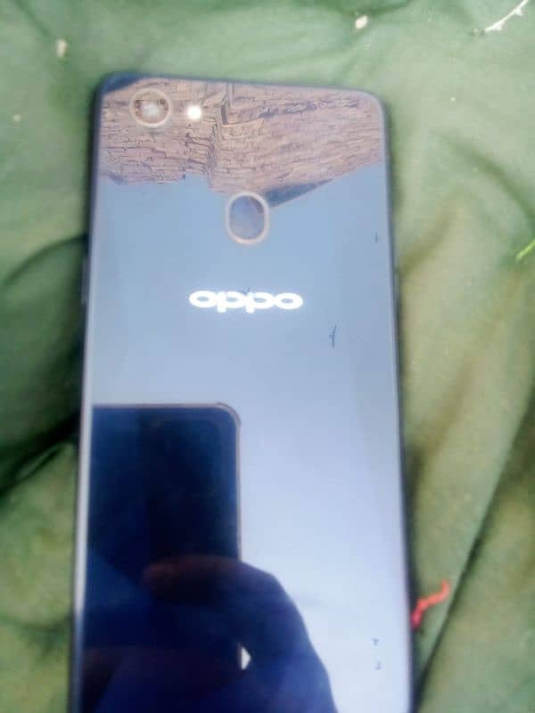 oppo f7 03316493646 1