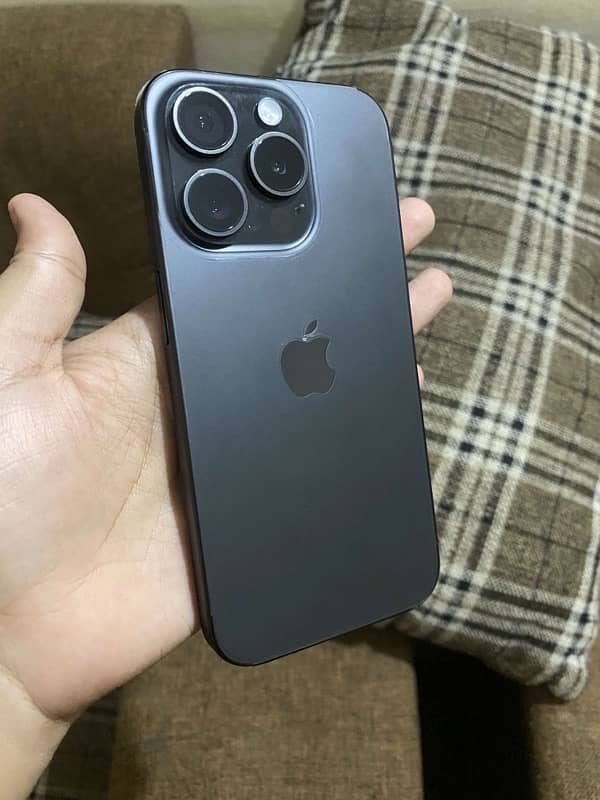 iphone 15 pro 1