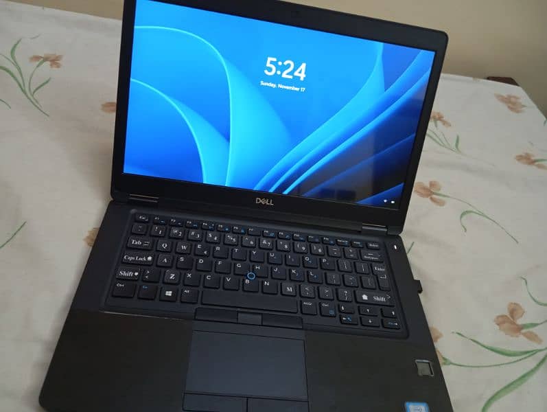 Dell Latitude 5490 Business Laptop mint condition for / sale 2