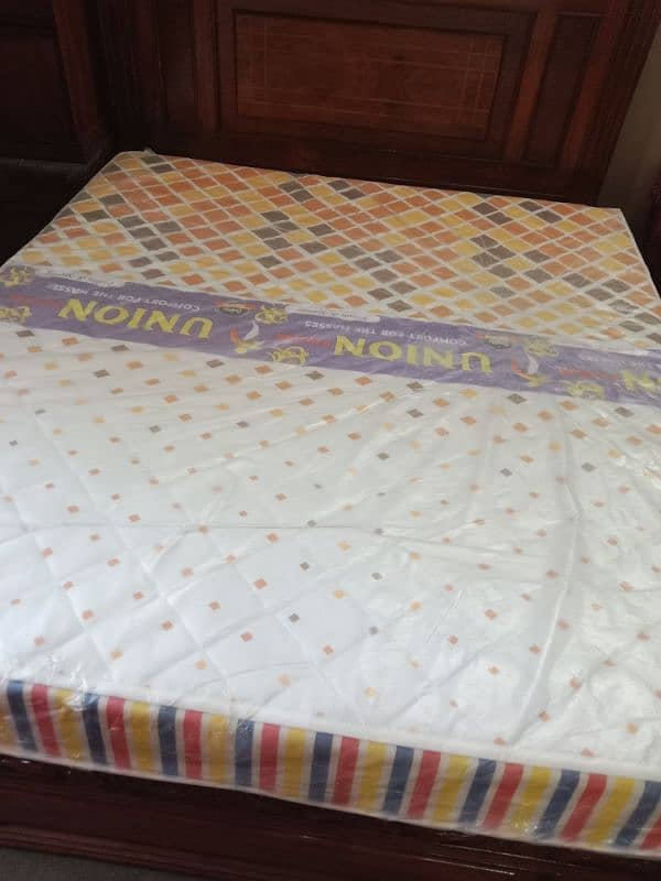 hard medicated mattress 5