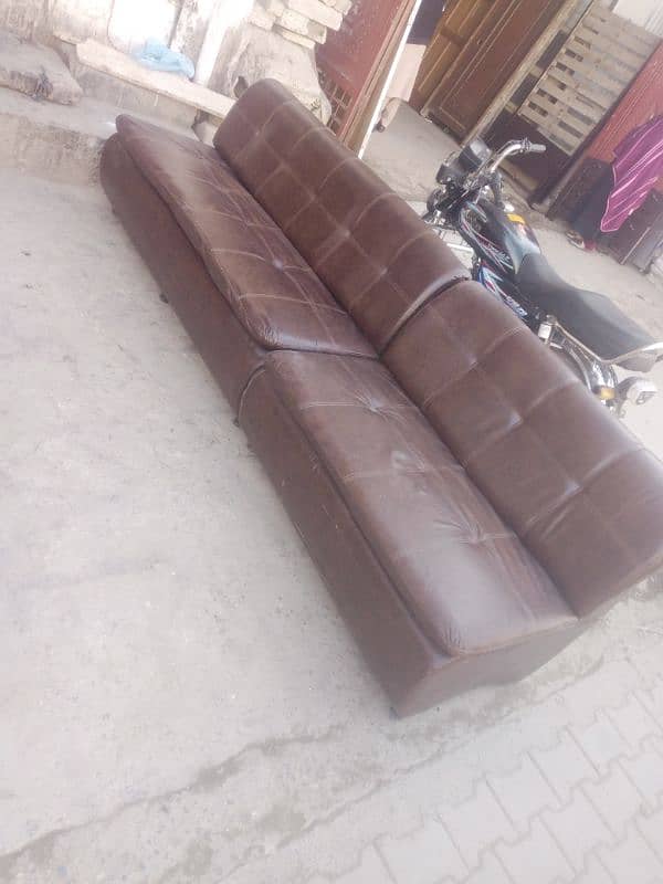 7 seater office sofa 3