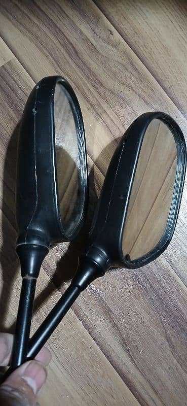 Geniune YBR & United Side Mirror 1