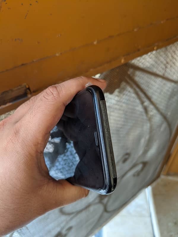 iphone xr 3