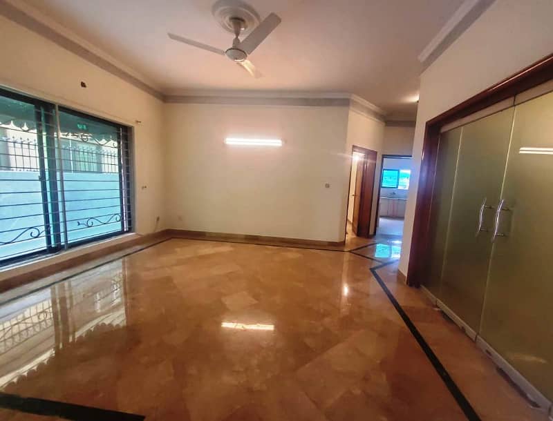 10 Marla Beautiful House Available for Rent in DHA Lahore Cantt 0