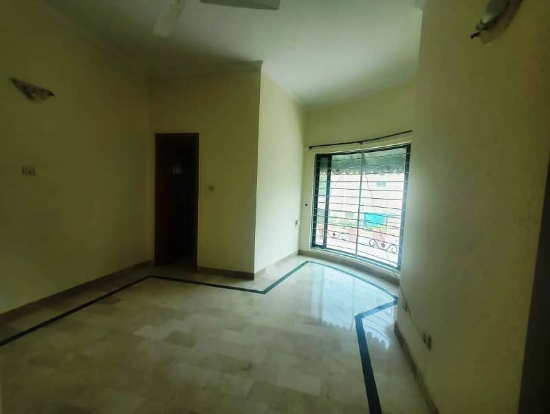 10 Marla Beautiful House Available for Rent in DHA Lahore Cantt 8