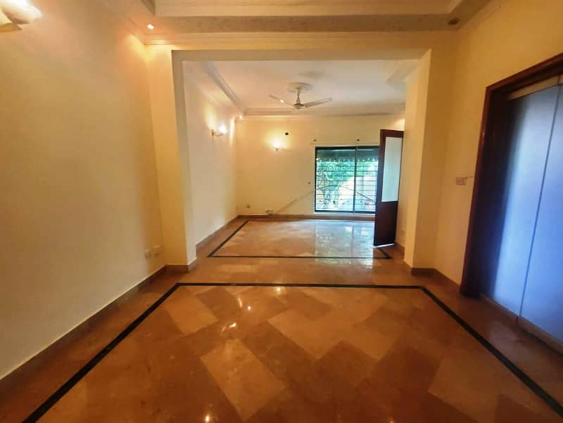 10 Marla Beautiful House Available for Rent in DHA Lahore Cantt 10