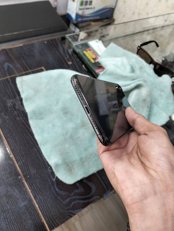 I phone xs max 10 by 10 condision non pta 3