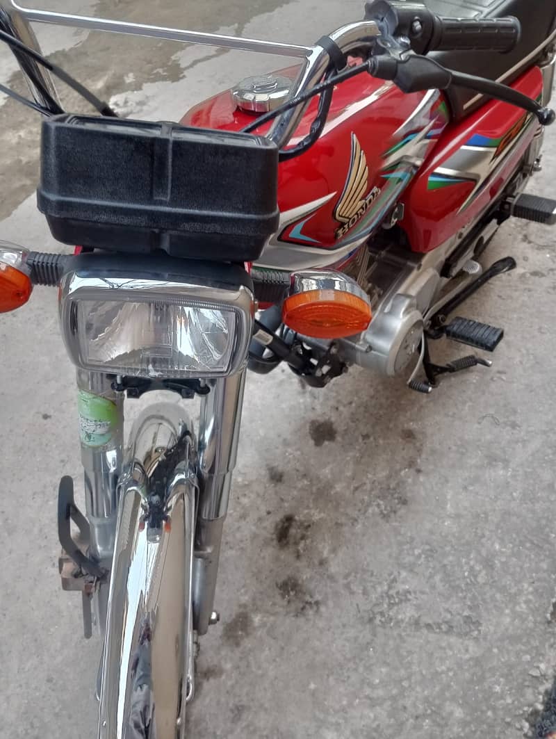 Honda CG 125 2023 reg 2024 5