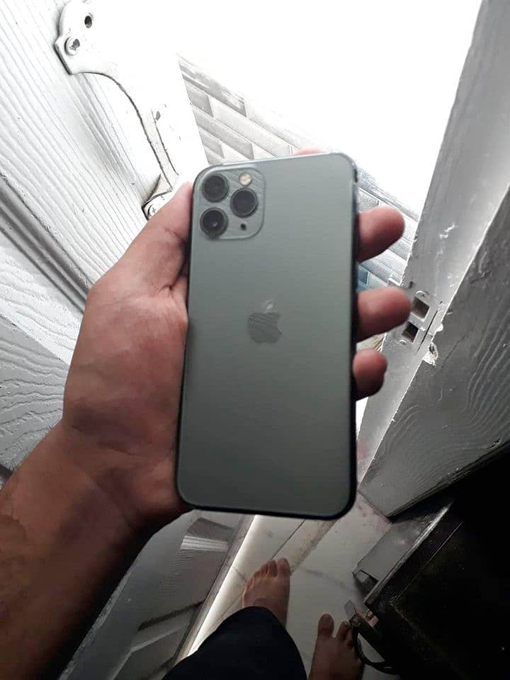 iPhone 11 Pro 64 GB PTA Aprroved 2