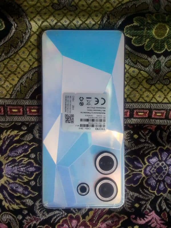 Tecno camon 20 8/256 1