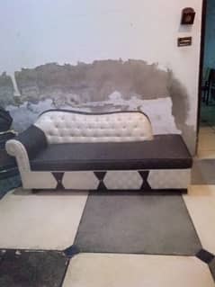 new condition king size bed with lights and dewan