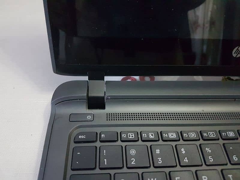 HP 11EE G2 pentium 4th gen, ddr4 ram good condition 4