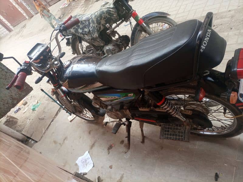 Bike Honda model 1986 all OK new condition 10