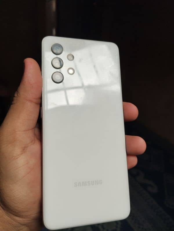 Samsung galaxy a32 6/128  with box and charging cable 11