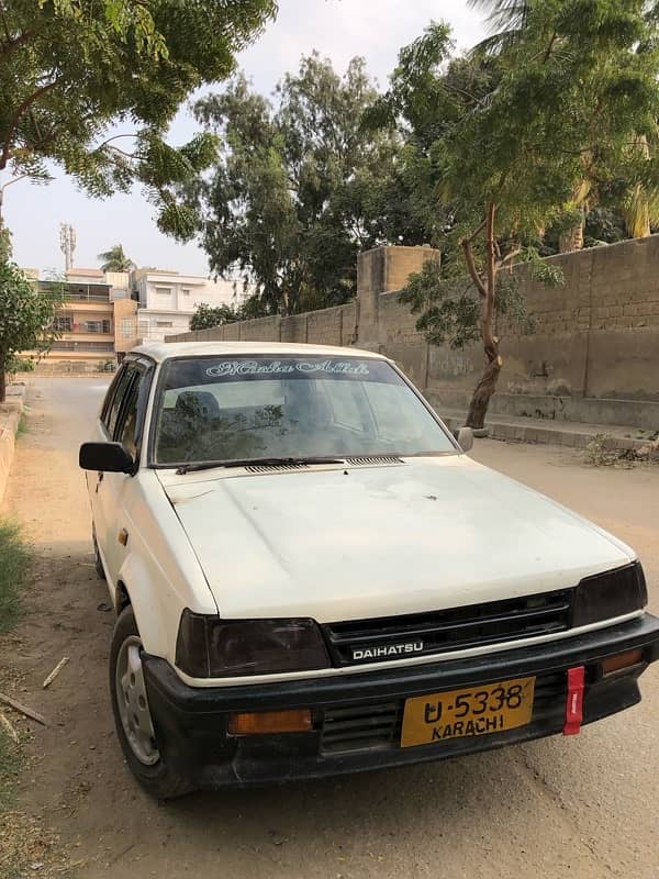 Daihatsu Charade 1986 03432646704 1