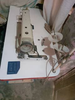 Jack sewing machine condition full ok