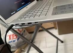 dell laptop Core i7 10th gen 24GB RAM 1000SSD i5