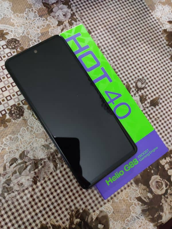 Infinix Hot 40 . . . 8+8/256GB . . . All New just 2 days used 4