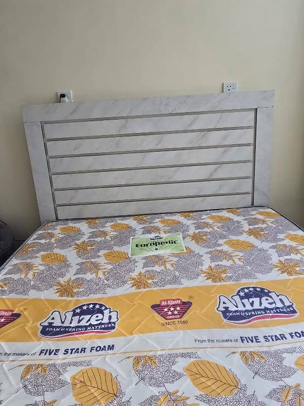 Double bed with mattress 0