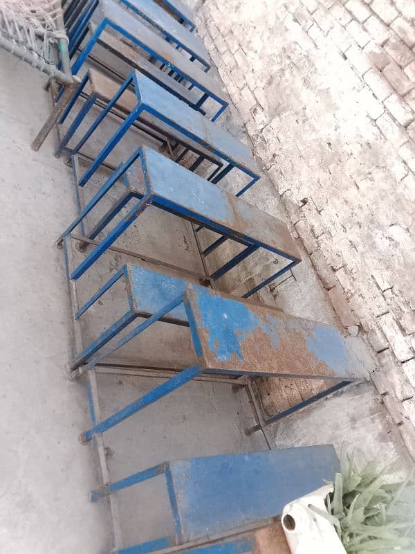 SCHOOL Benches tables 3